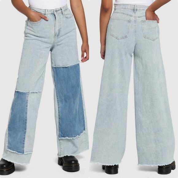 Almost Famous | Extra Wide Leg Patchwork Raw Hem Retro Baggy Jeans - Picture 4 of 10